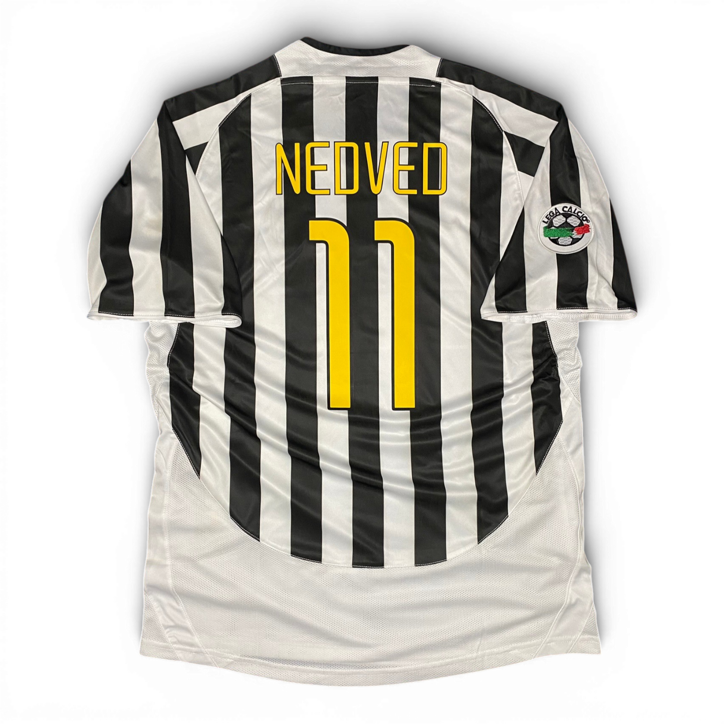Juventus home jersey. Season 03/04. Pavel Nedved.