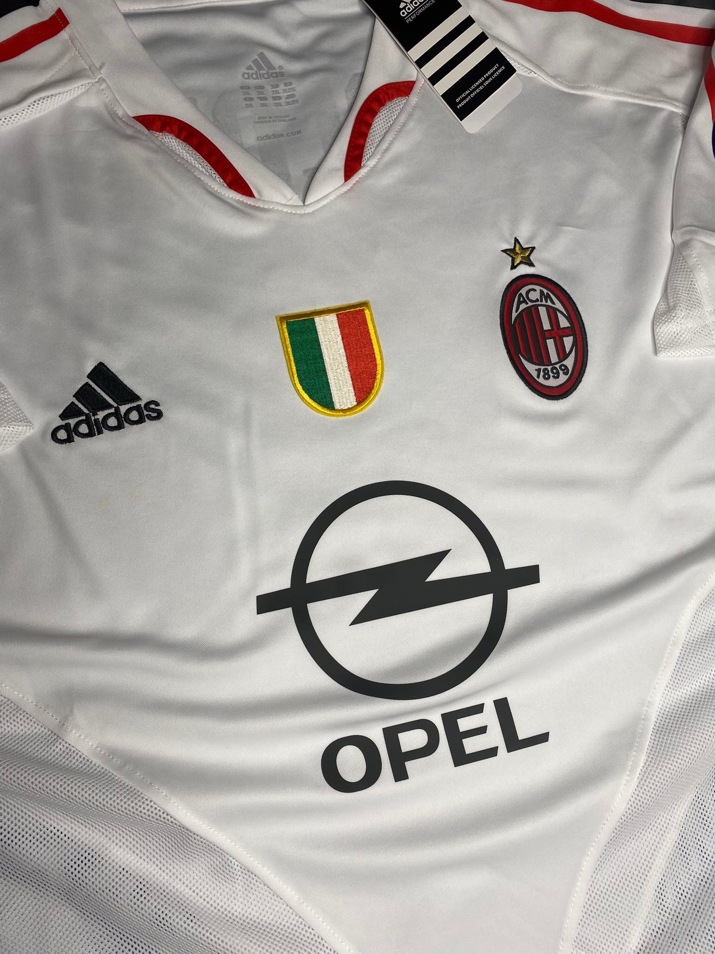 AC Milan's away jersey. Season 04/05. Paolo Maldini.