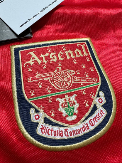 Arsenal home jersey. Season 99/00. Dennis Bergkamp