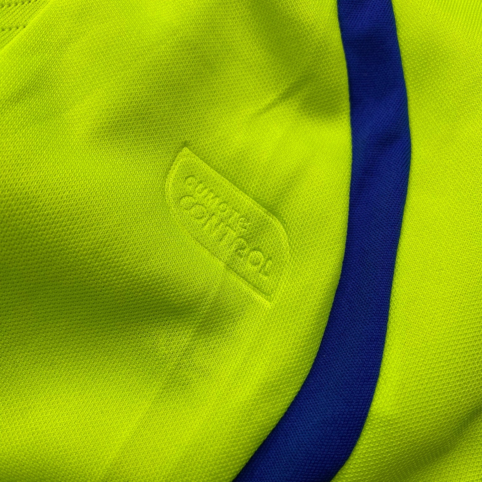 Olimpique Lyon third jersey. Season 08/09. Juninho Pernambucano