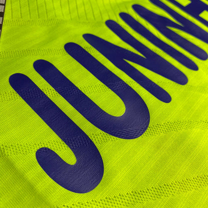 Olimpique Lyon third jersey. Season 08/09. Juninho Pernambucano