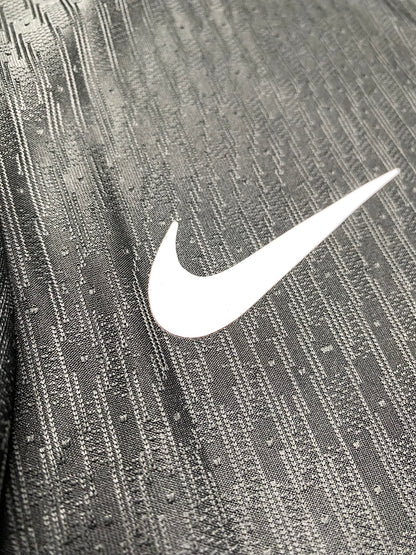 Liverpool Away jersey. Season 24/25.