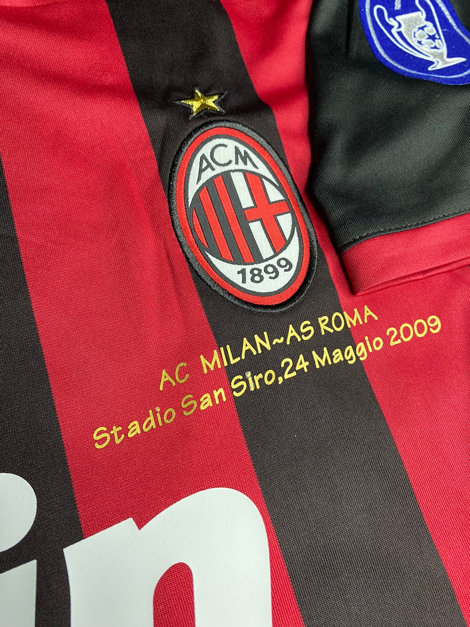 AC Milan home jersey for Paolo Maldini's farewell match. Season 09/10. Ronaldinho Gaucho.