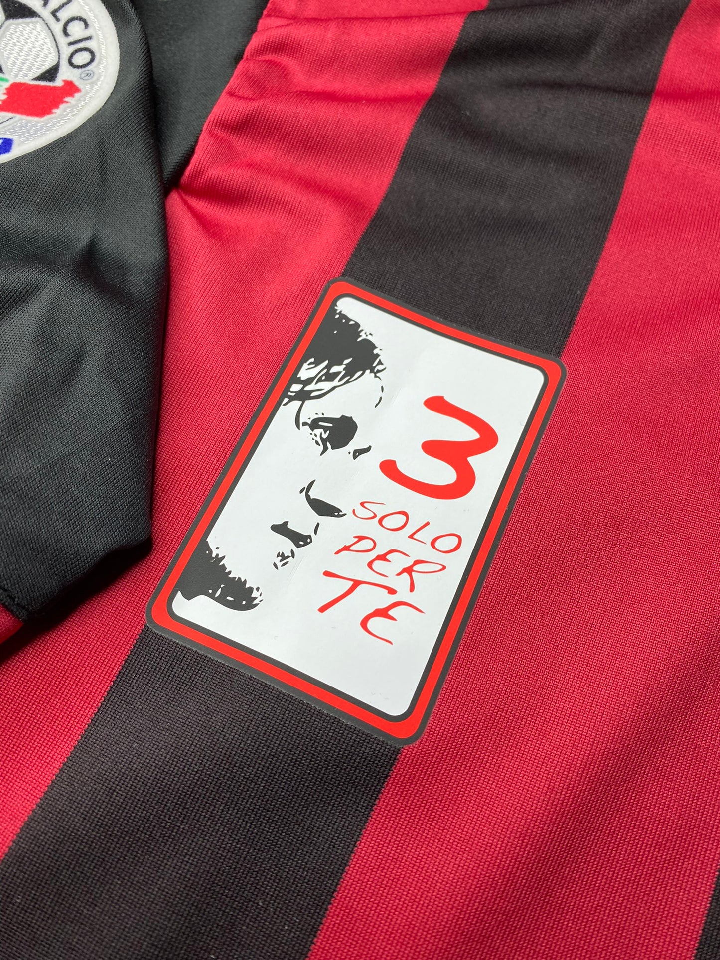 AC Milan home jersey for Paolo Maldini's farewell match. Season 09/10. Ronaldinho Gaucho.