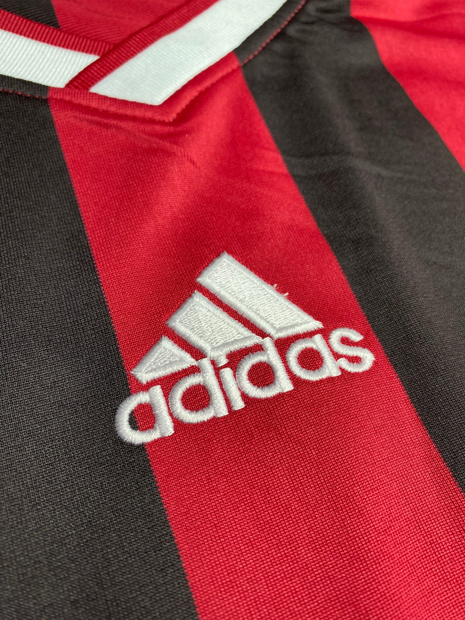 AC Milan home jersey for Paolo Maldini's farewell match. Season 09/10. Ronaldinho Gaucho.