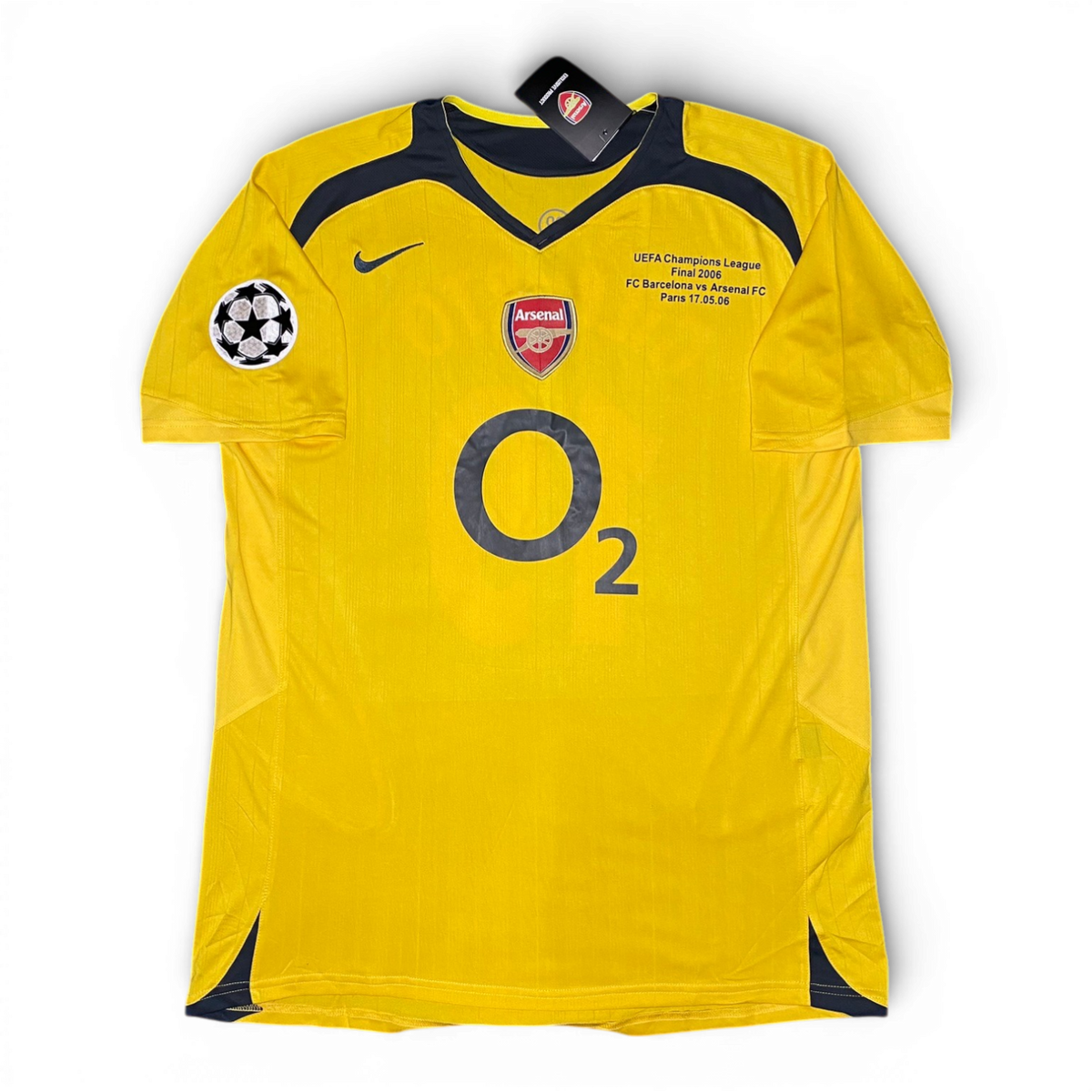 Arsenal's away jersey for the 2006 Champions League Final. Gilberto Silva.