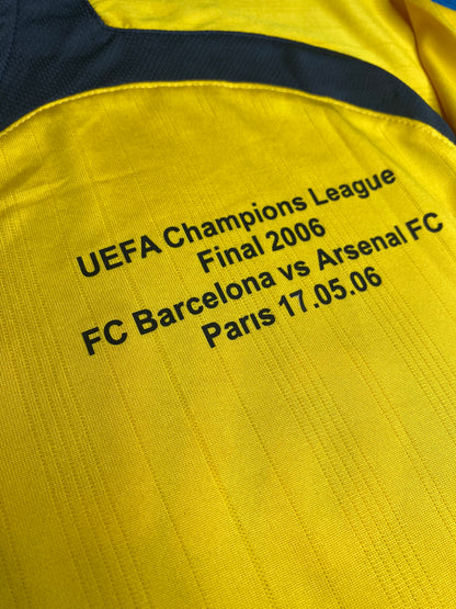 Arsenal's away jersey for the 2006 Champions League Final. Gilberto Silva.