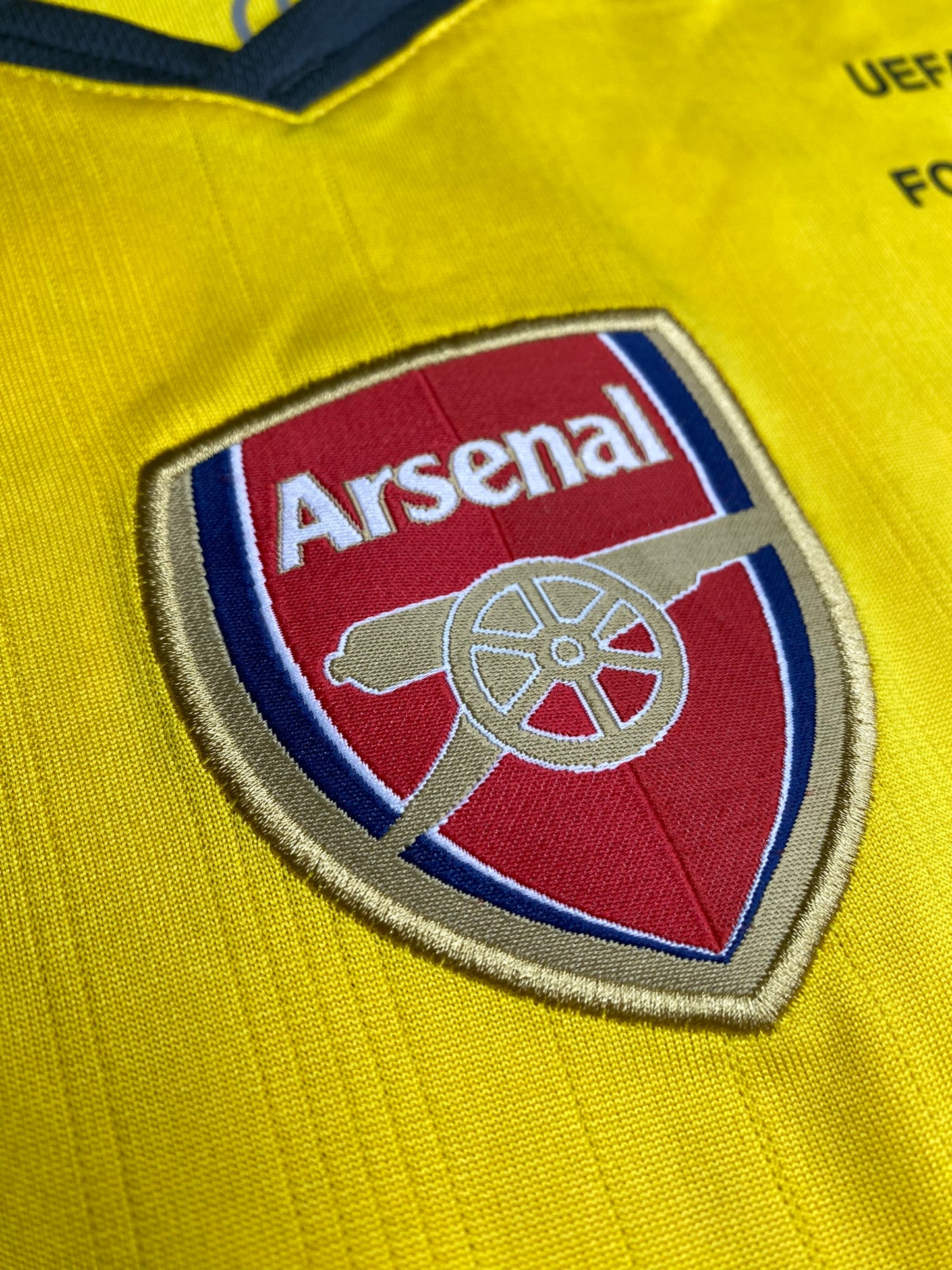 Arsenal's away jersey for the 2006 Champions League Final. Gilberto Silva.