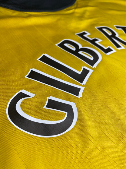 Arsenal's away jersey for the 2006 Champions League Final. Gilberto Silva.