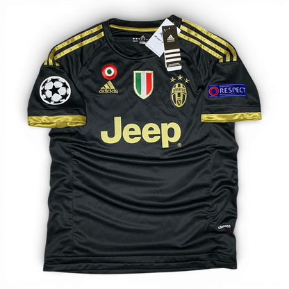 Juventus third jersey. Season 15/16. Paulo Dybala