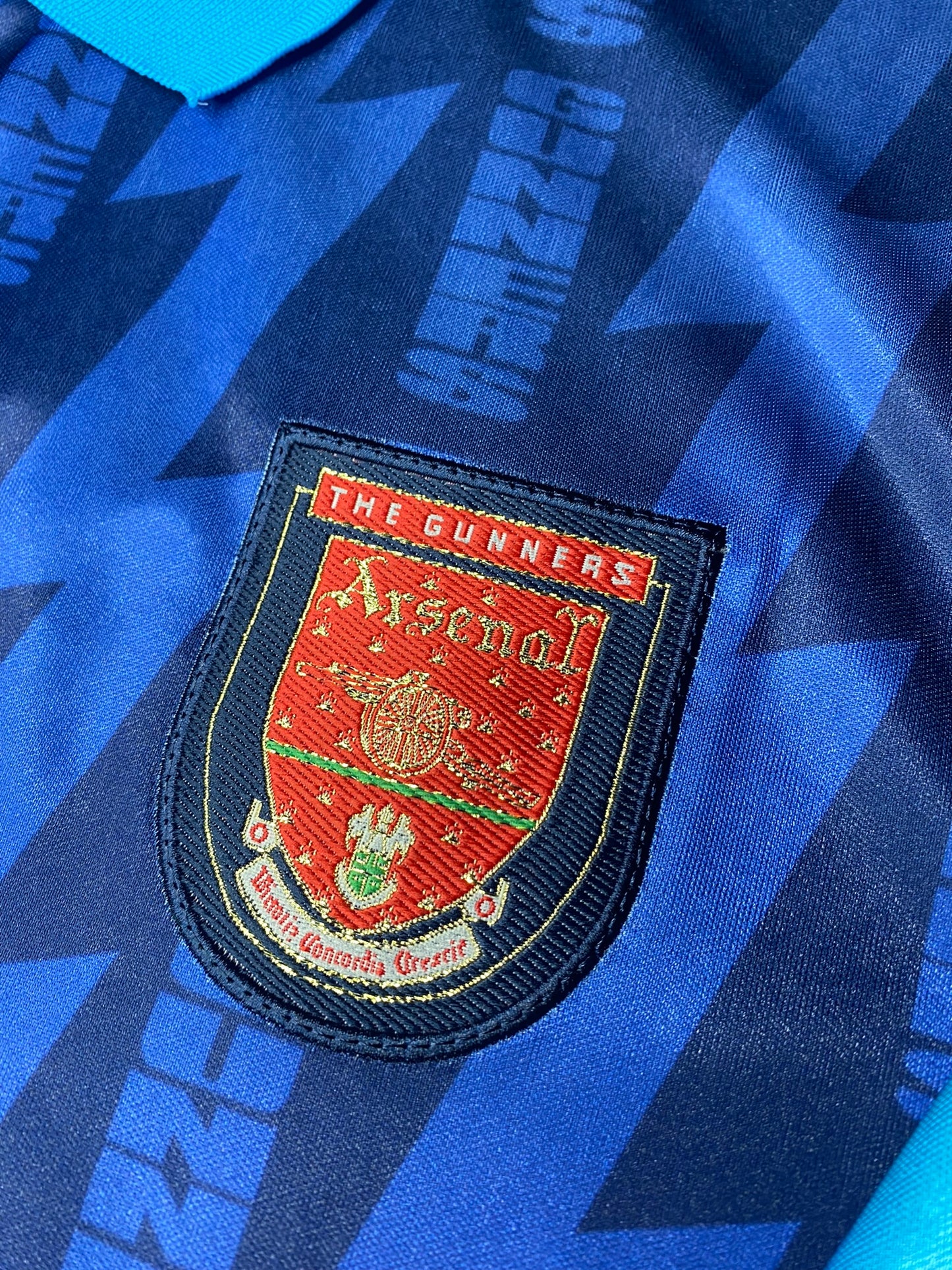 Arsenal away jersey. Season 94/95. Tony Adams.