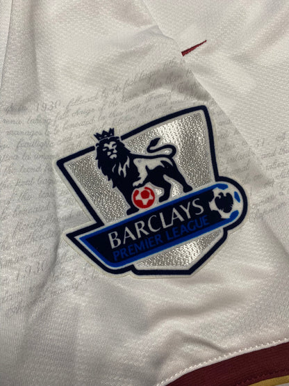 Arsenal away jersey. Season 07/08. Robin Van Persie.