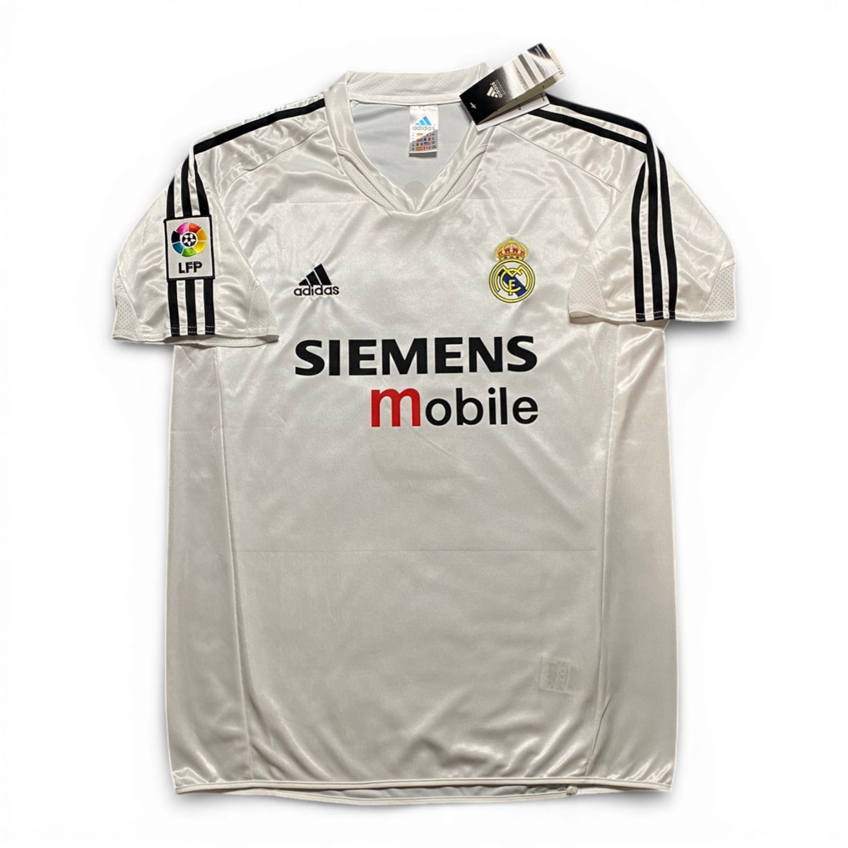 Real Madrid home jersey. Season 04/05. Zinedine Zidane