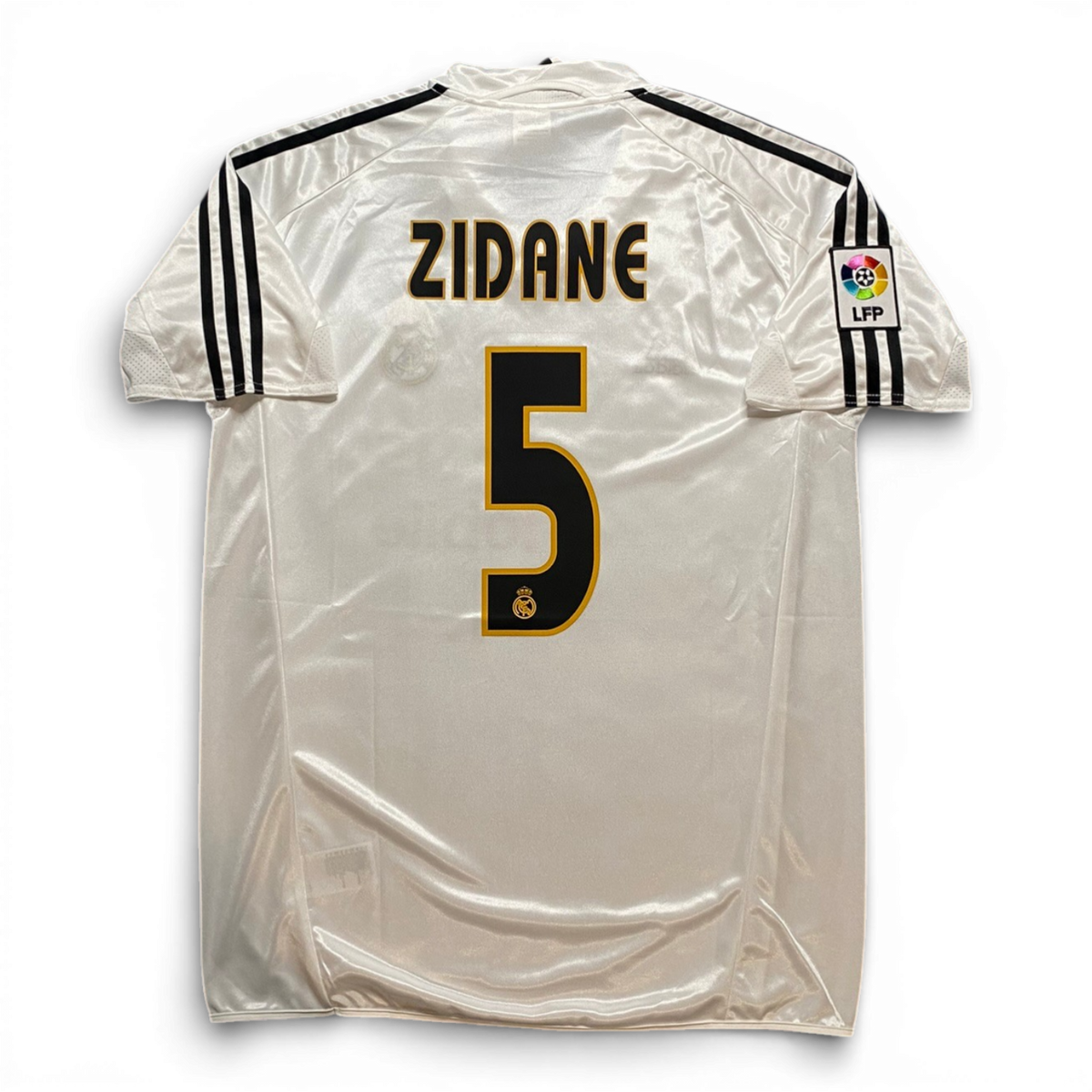 Real Madrid home jersey. Season 04/05. Zinedine Zidane