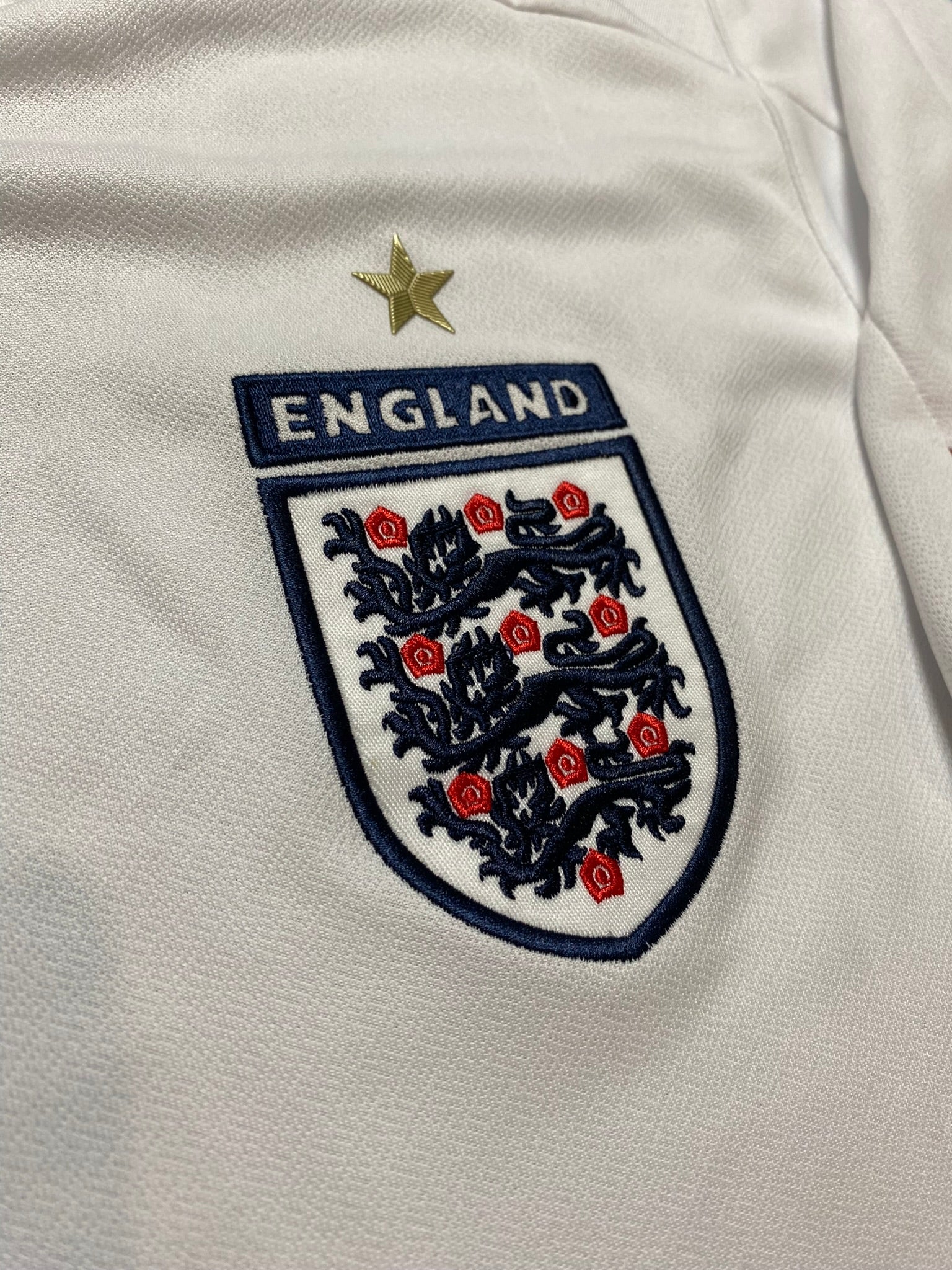 England's longsleeve home jersey for the 2006 World Cup. David Beckham.