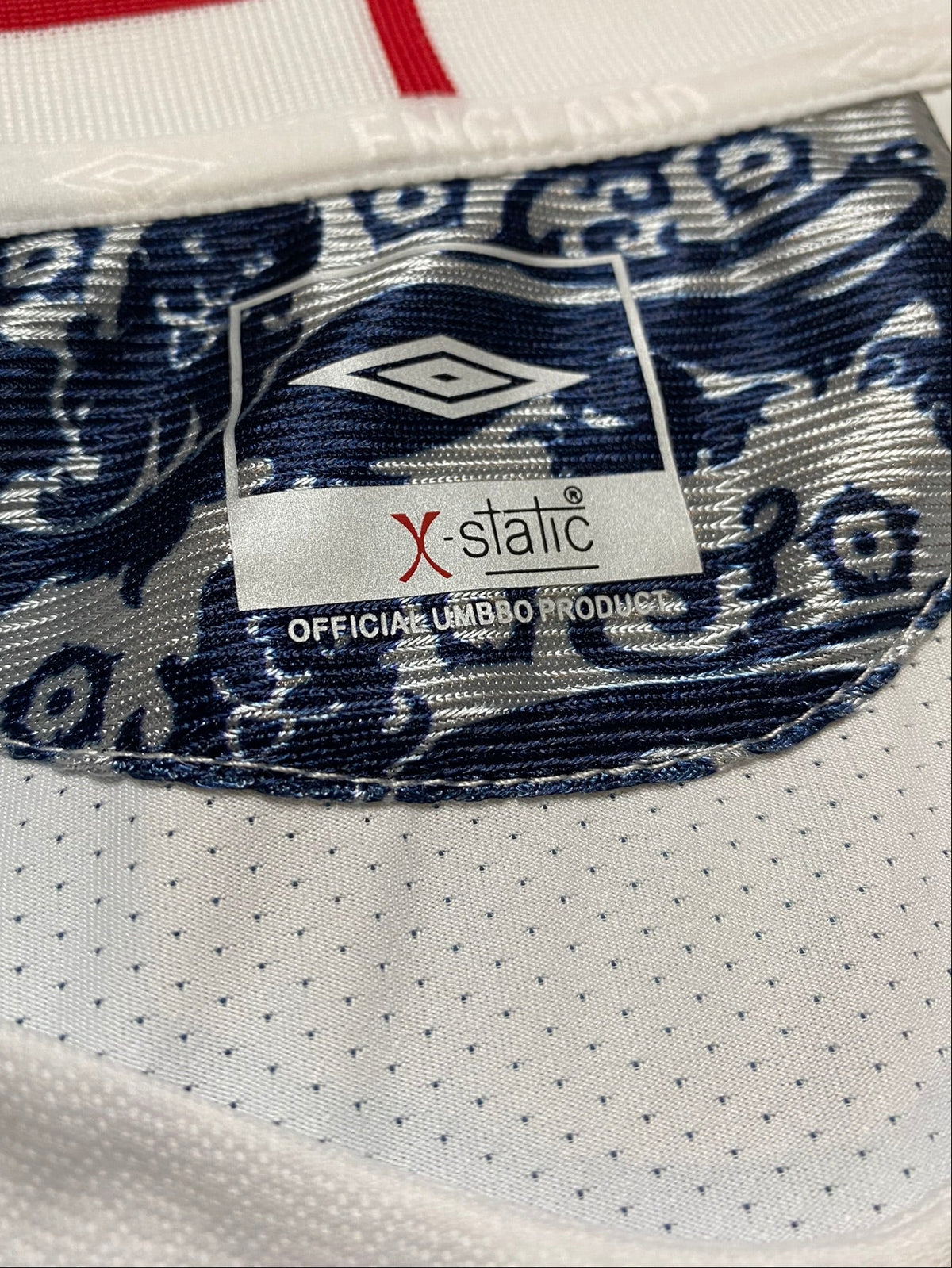 England's longsleeve home jersey for the 2006 World Cup. David Beckham.