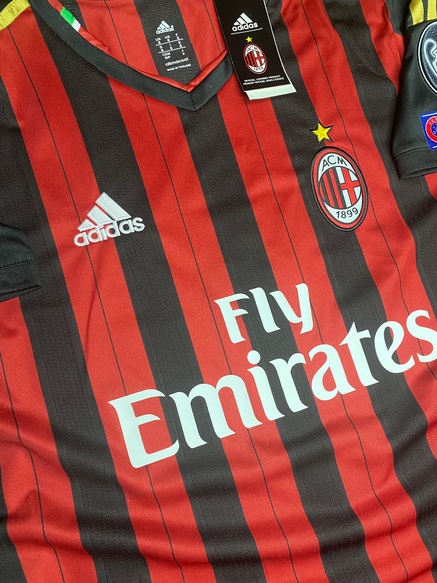 AC Milan home jersey. Season 13/14. "Robinho" Robson de Souza.
