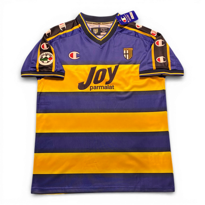 Parma home jersey. Season 01/02. Savo Milosevic