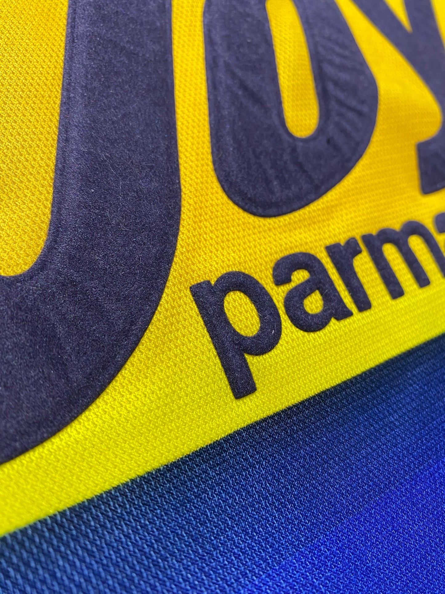 Parma home jersey. Season 01/02. Savo Milosevic