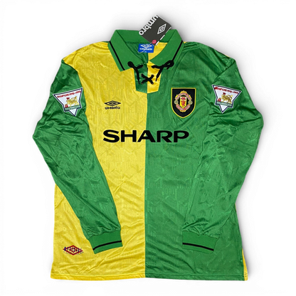 Manchester United longsleeve away jersey. Season 93/94. Roy Keane.
