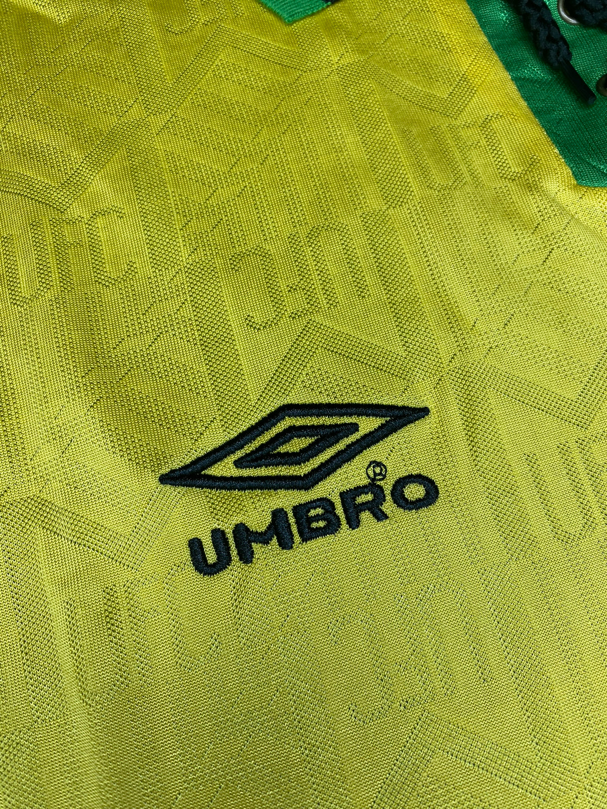 Manchester United longsleeve away jersey. Season 93/94. Roy Keane.