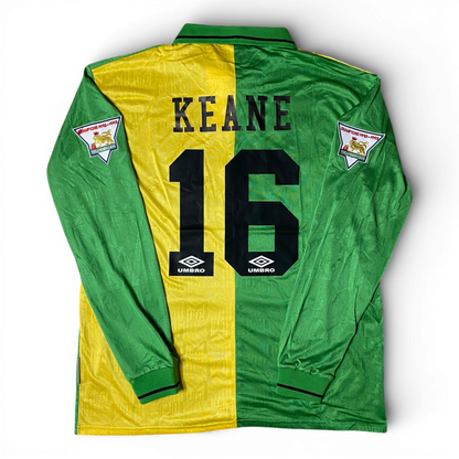 Manchester United longsleeve away jersey. Season 93/94. Roy Keane.