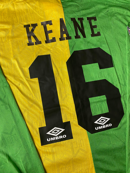 Manchester United longsleeve away jersey. Season 93/94. Roy Keane.