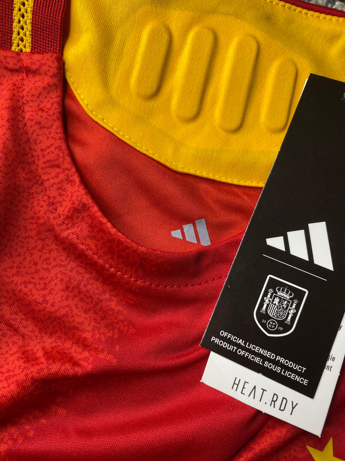 Spain's 2025 home jersey. Pedri Gonzalez Lopez