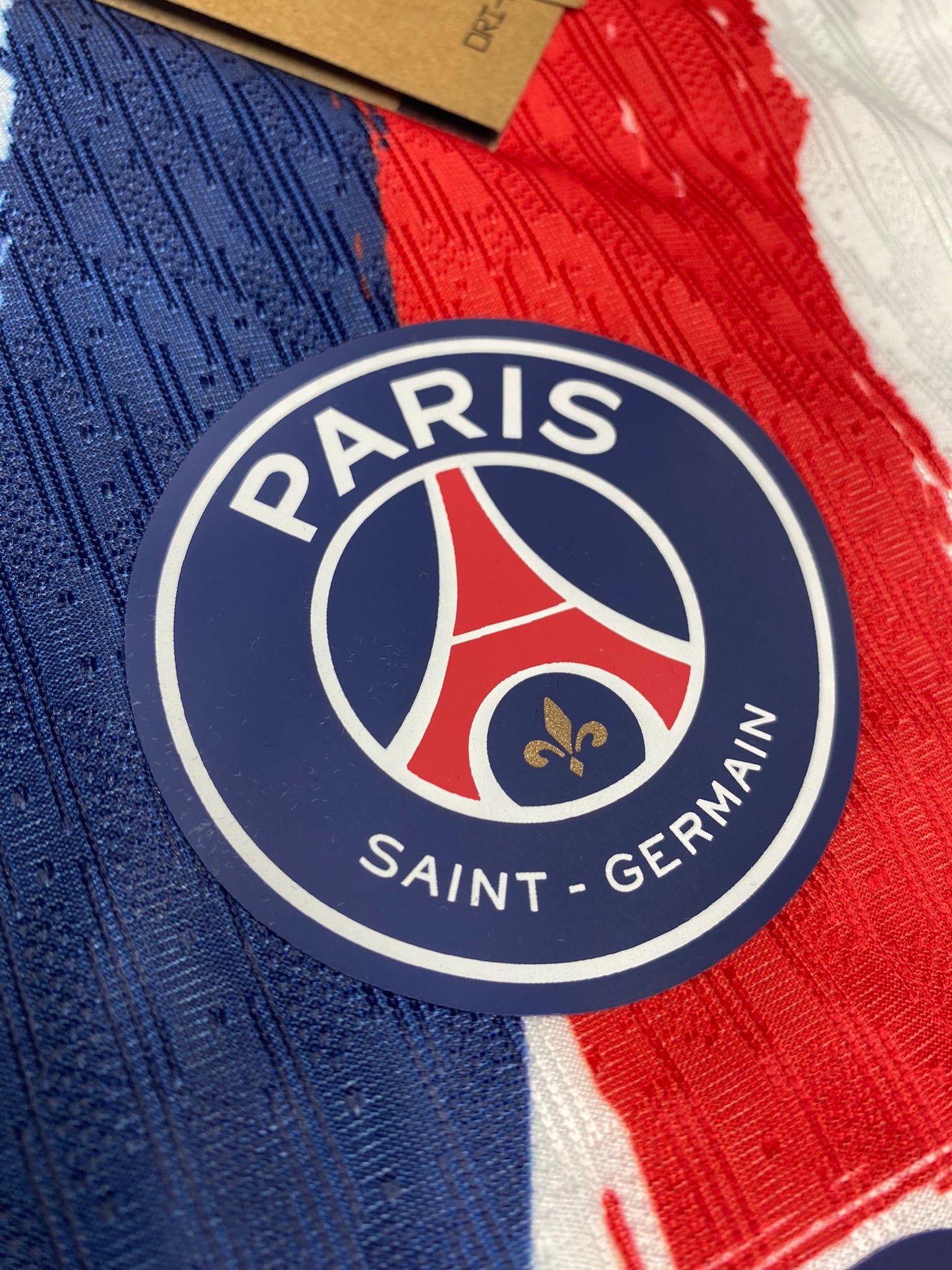 Paris Saint-Germain away jersey. Season 25/26. Achraf Hakimi