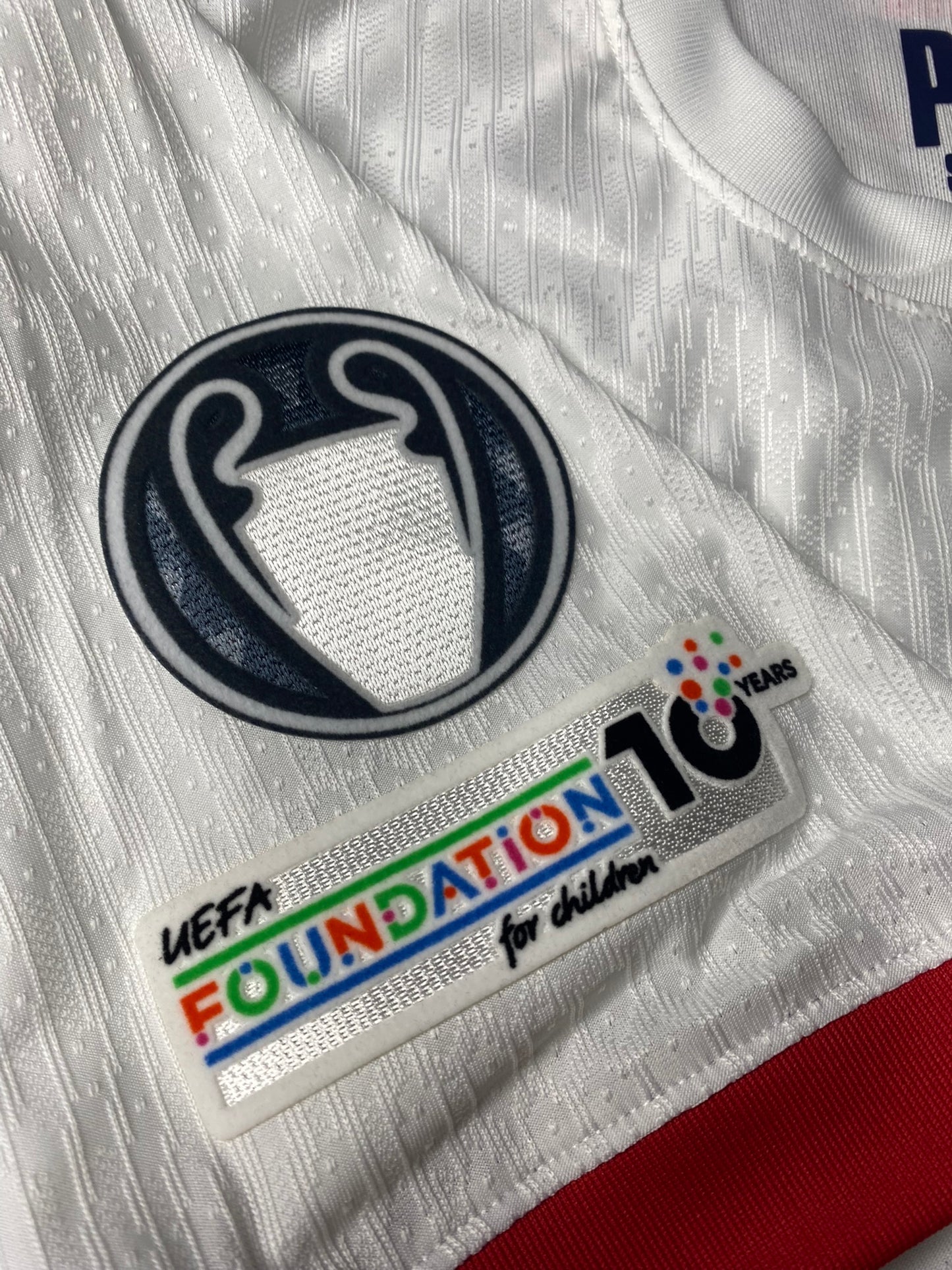 Paris Saint-Germain away jersey. Season 25/26. Achraf Hakimi