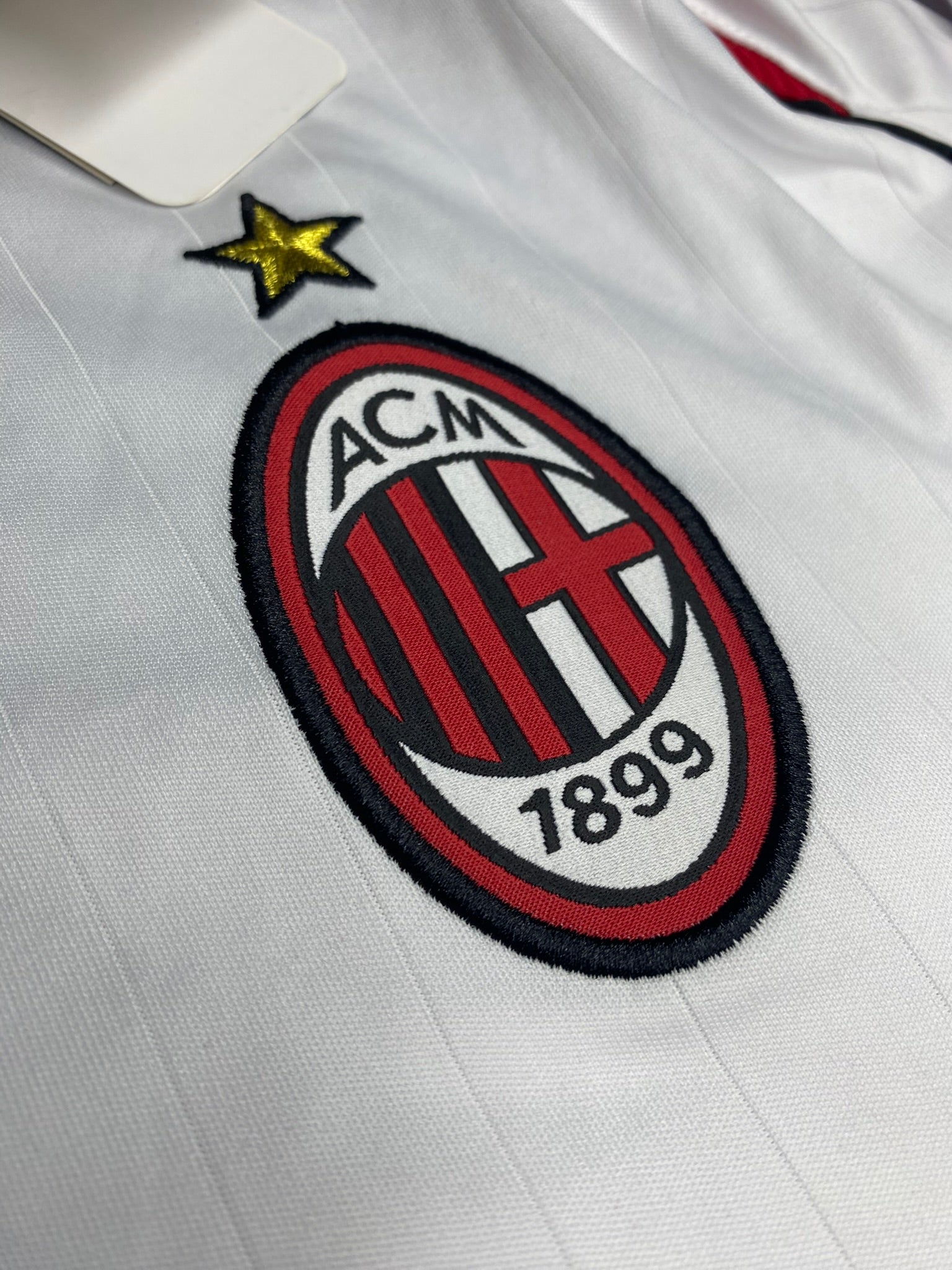 AC Milan's away jersey for the 2007 Champions League Final. Paolo Maldini.