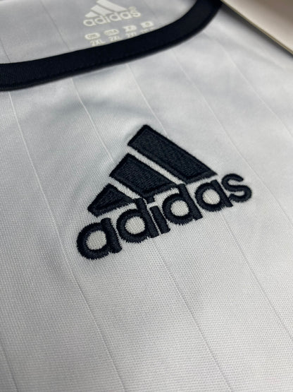 AC Milan's away jersey for the 2007 Champions League Final. Paolo Maldini.