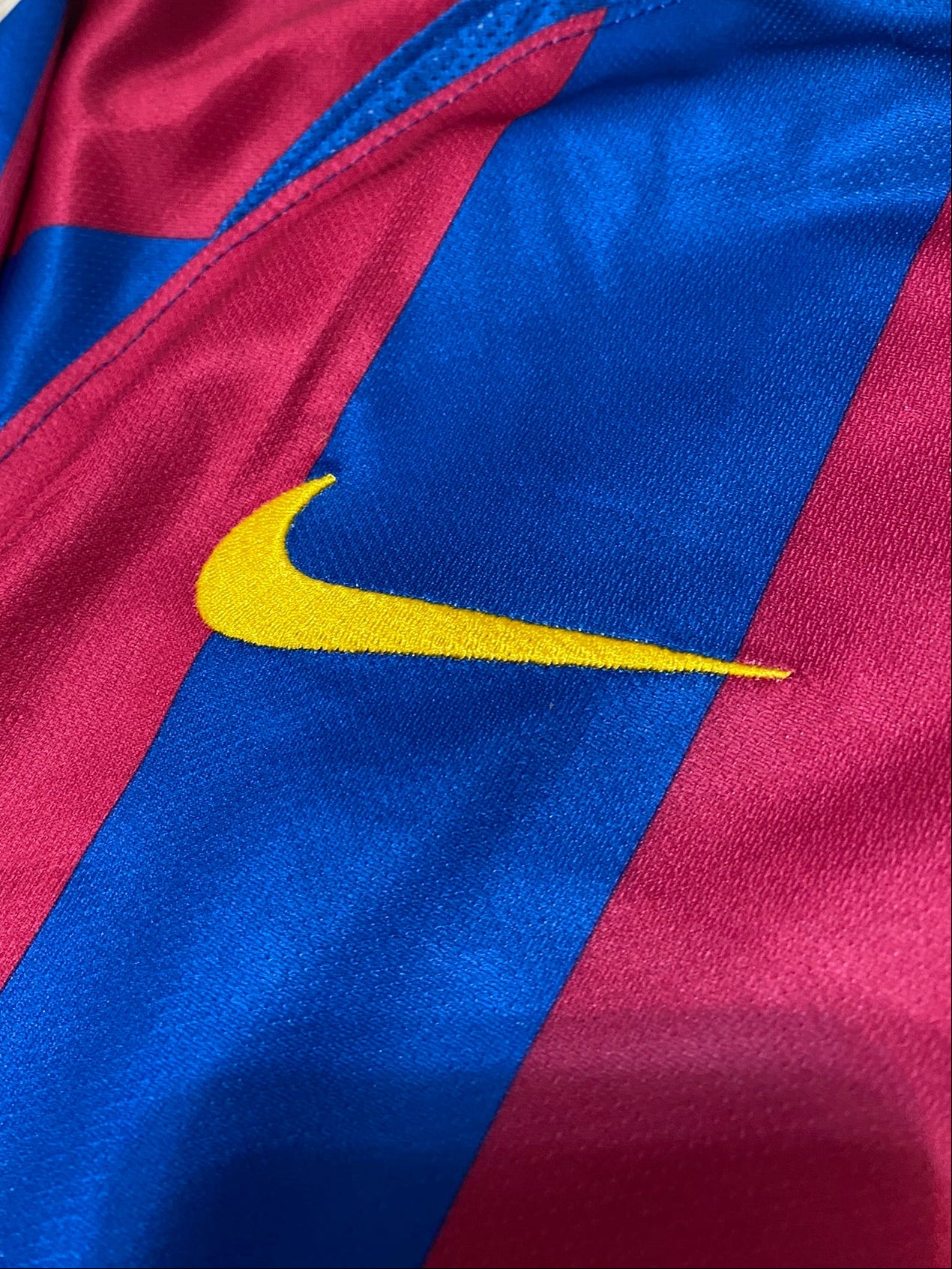 Barcelona's longsleeve home jersey for the 2006 Champions League Final. Ronaldinho Gaucho.