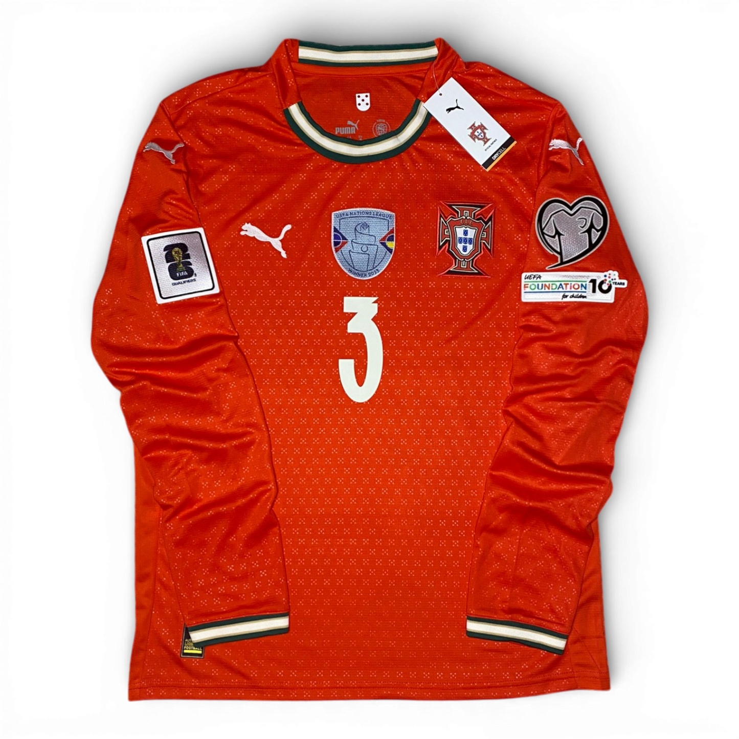 Portugal longsleeve home jersey. Season 24/25. Ruben Dias.