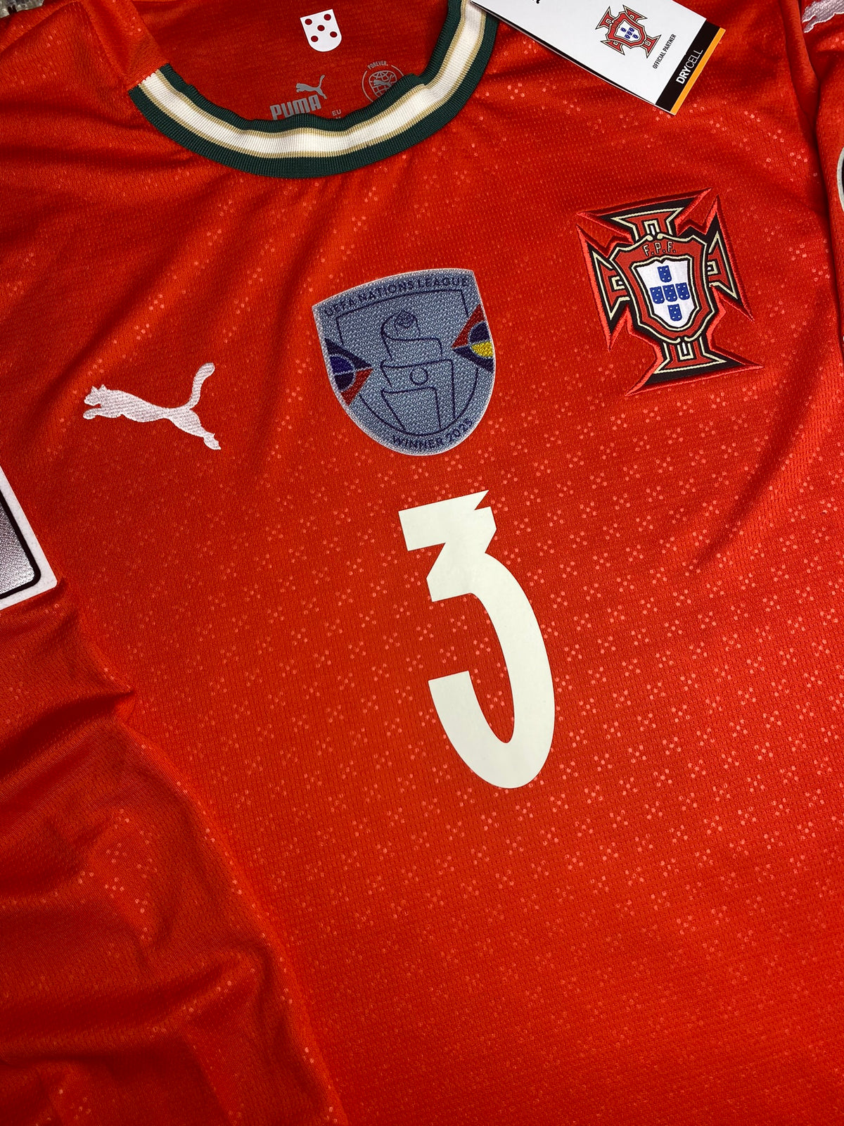 Portugal longsleeve home jersey. Season 24/25. Ruben Dias.