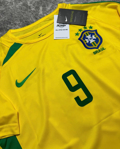 Brazil's home jersey for the 2002 World Cup. Ronaldo Nazario Luis de Lima.