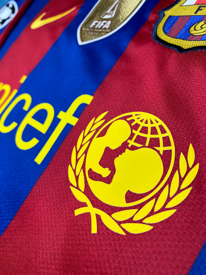 Barcelona's home jersey. Season 10/11. David Villa.