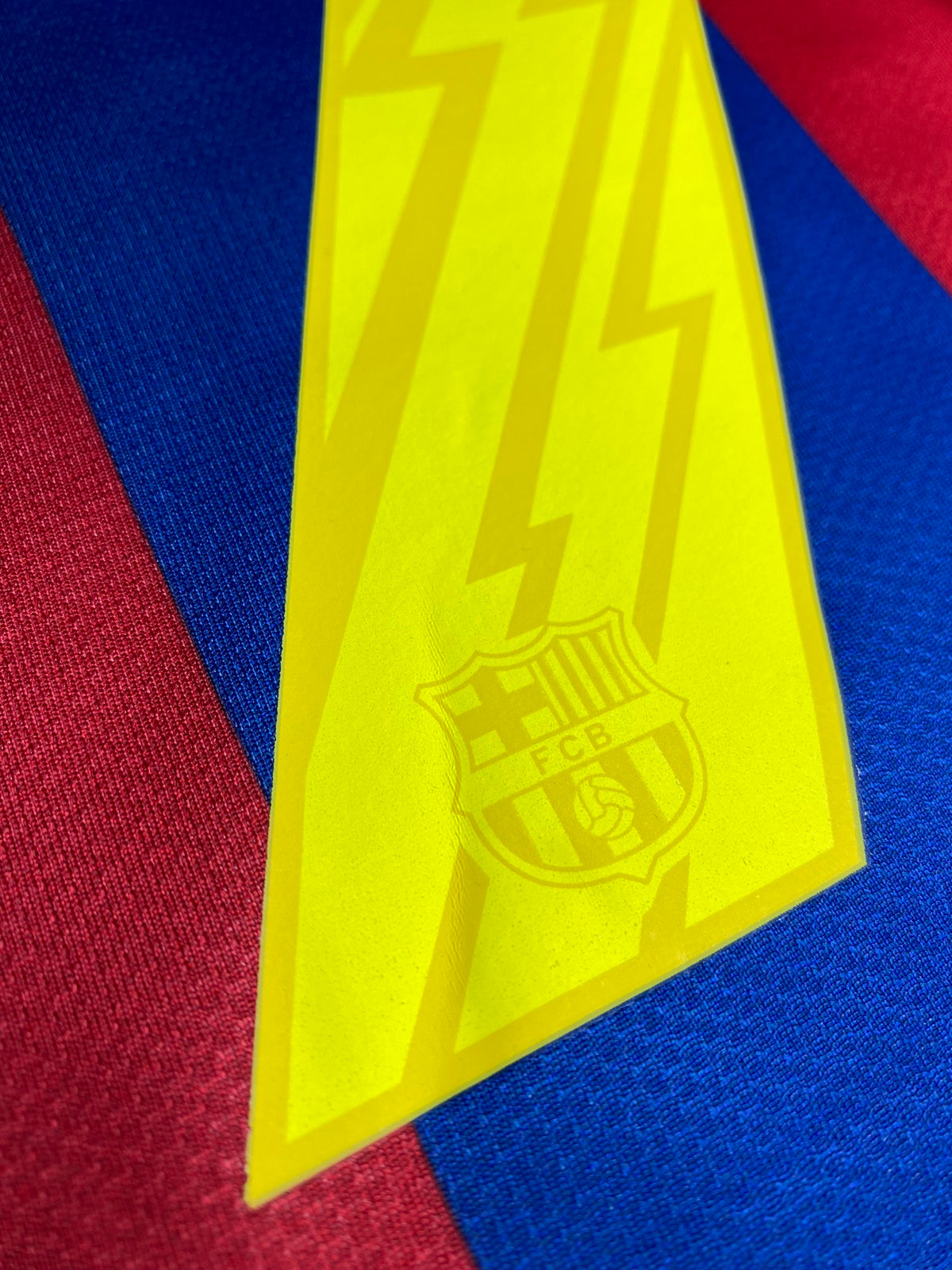 Barcelona's home jersey. Season 10/11. David Villa.