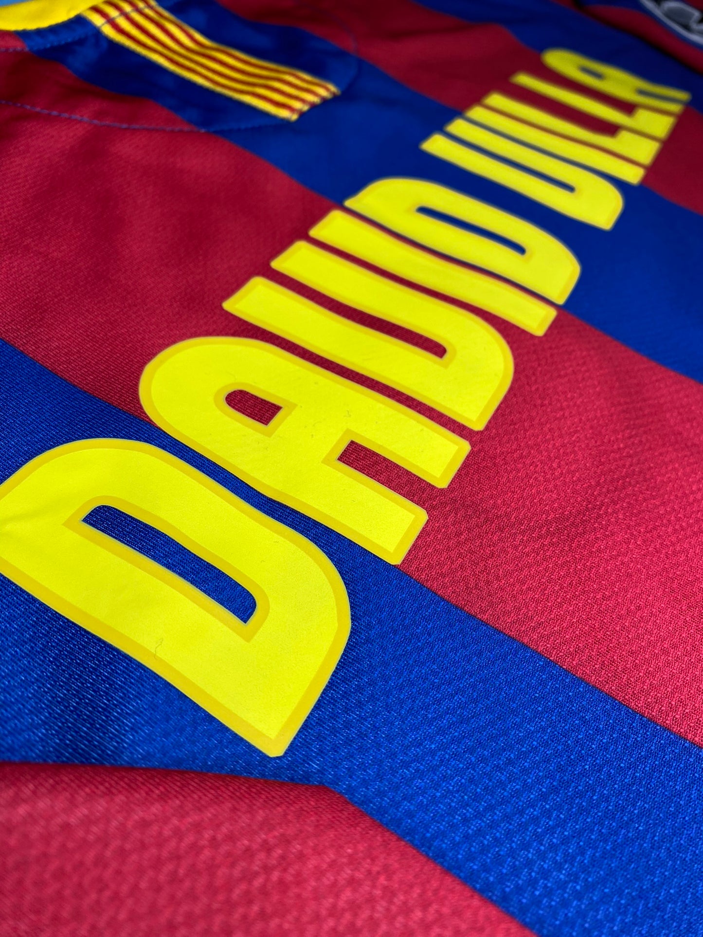 Barcelona's home jersey. Season 10/11. David Villa.