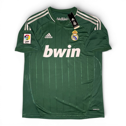 Real Madrid third jersey. Season 12/13. Mesut Ozil