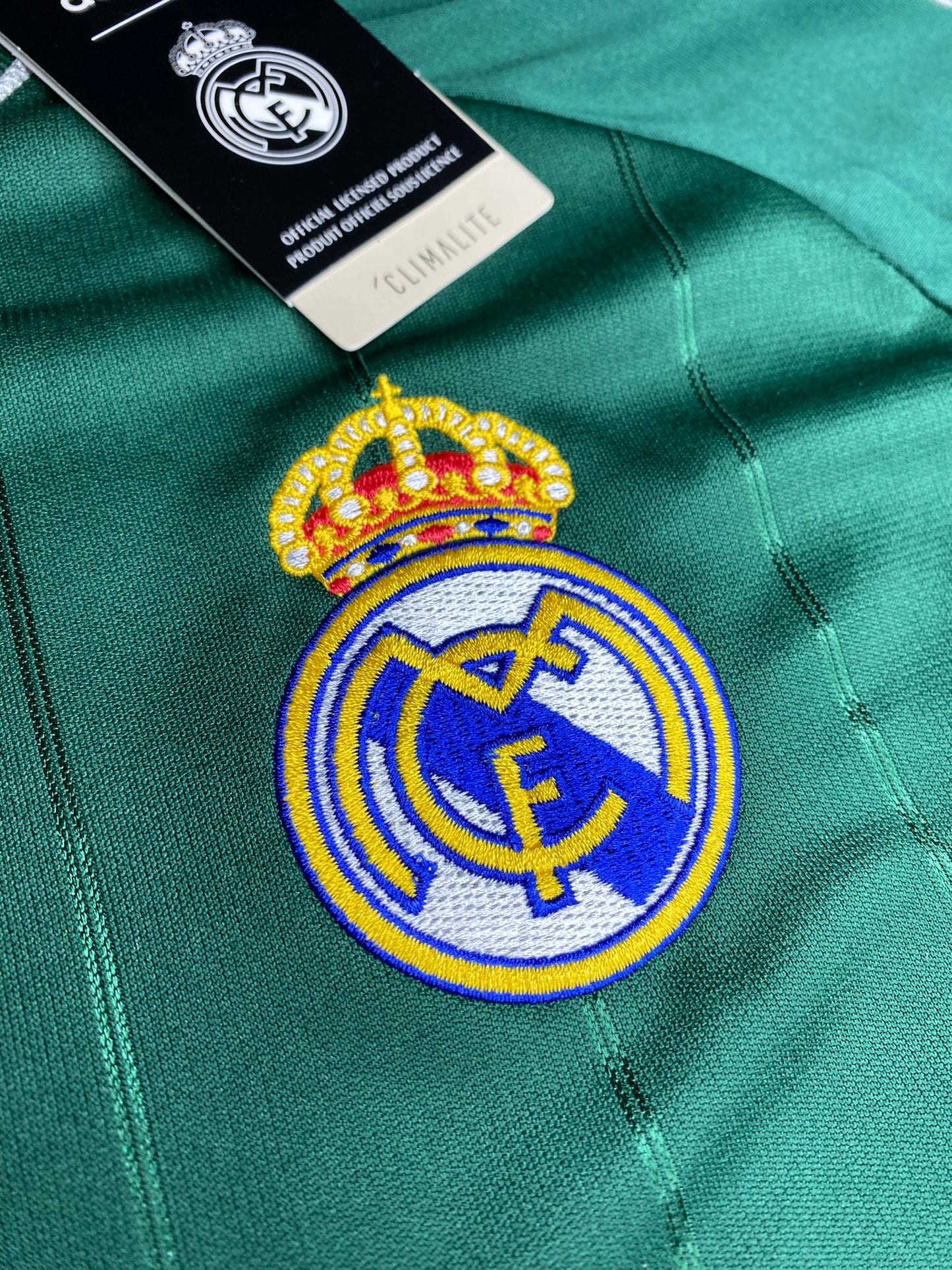 Real Madrid third jersey. Season 12/13. Mesut Ozil