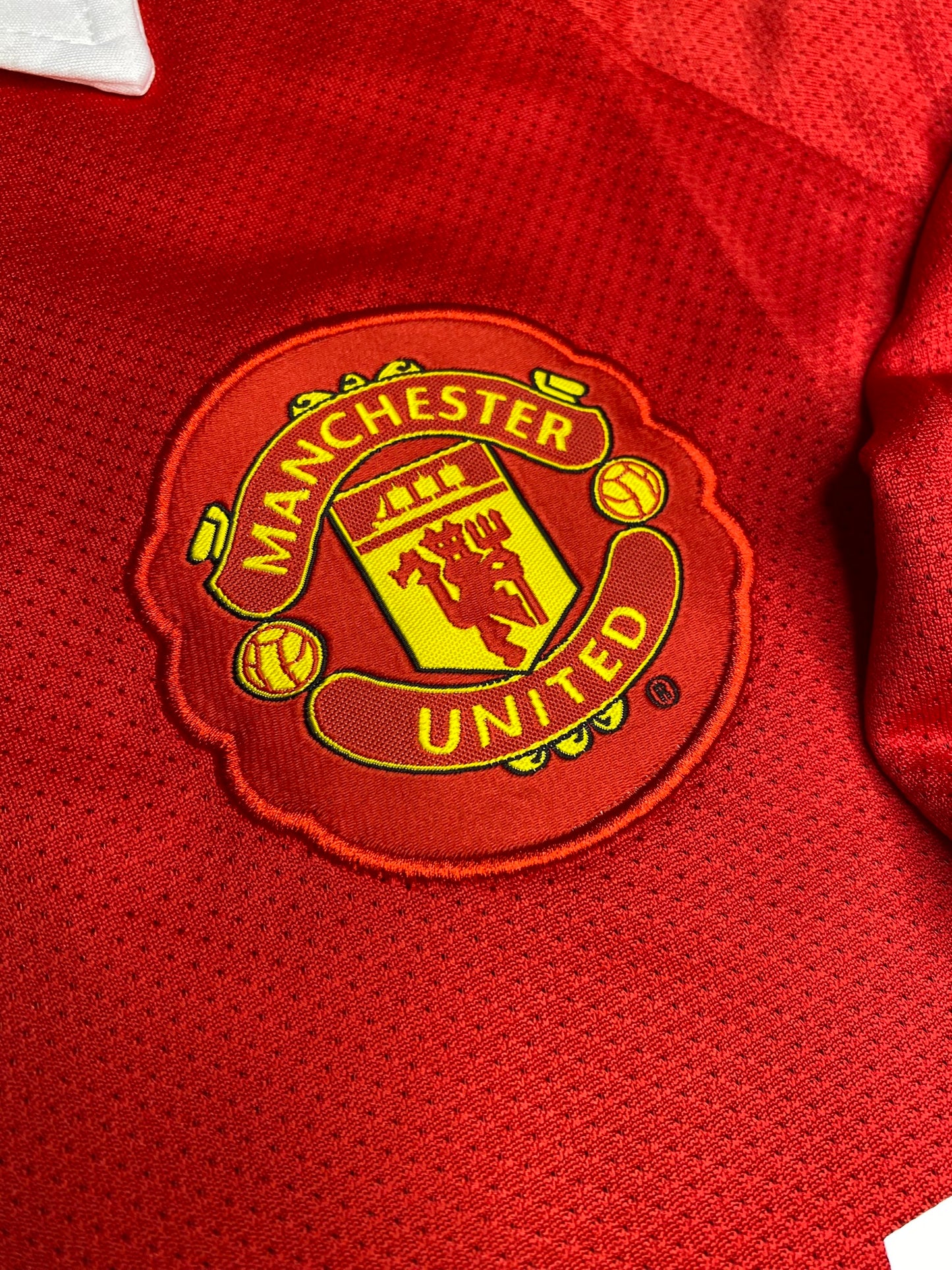 Manchester United longsleeve home jersey. Season 10/11. Javier "Chicharito" Hernandez