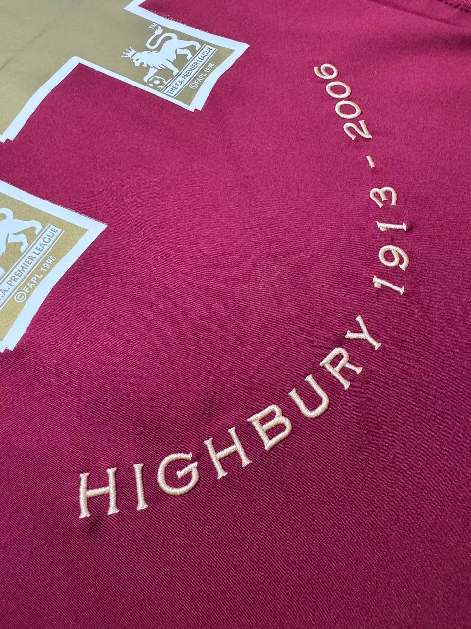 Arsenal's home jersey. Season 05/06. Thierry Henry