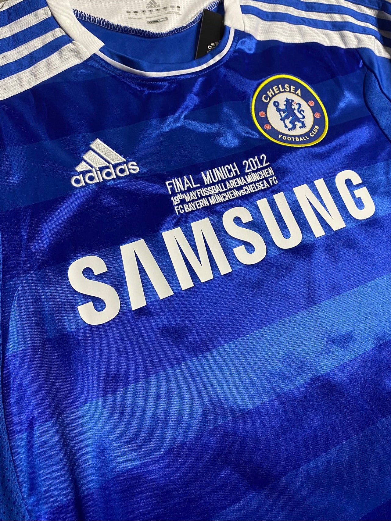 Chelsea's home jersey for the 2012 Champions League Final. Frank Lampard.