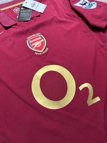 Arsenal's home jersey. Season 05/06. Thierry Henry