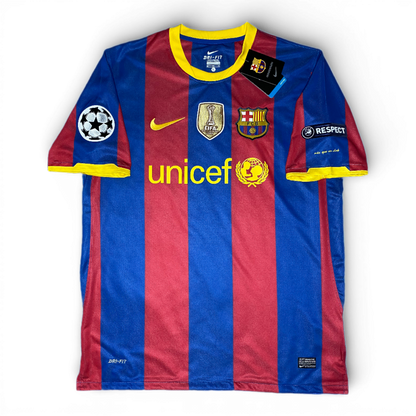 Barcelona's home jersey. Season 10/11. David Villa.