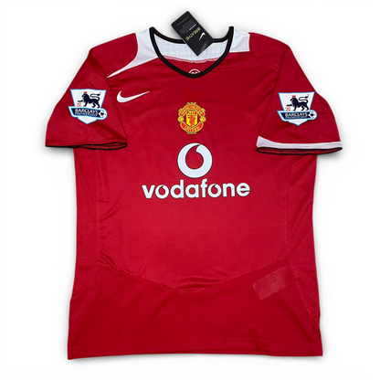 Manchester United home jersey. Season 04/05. Ruud Van Nistelrooy.