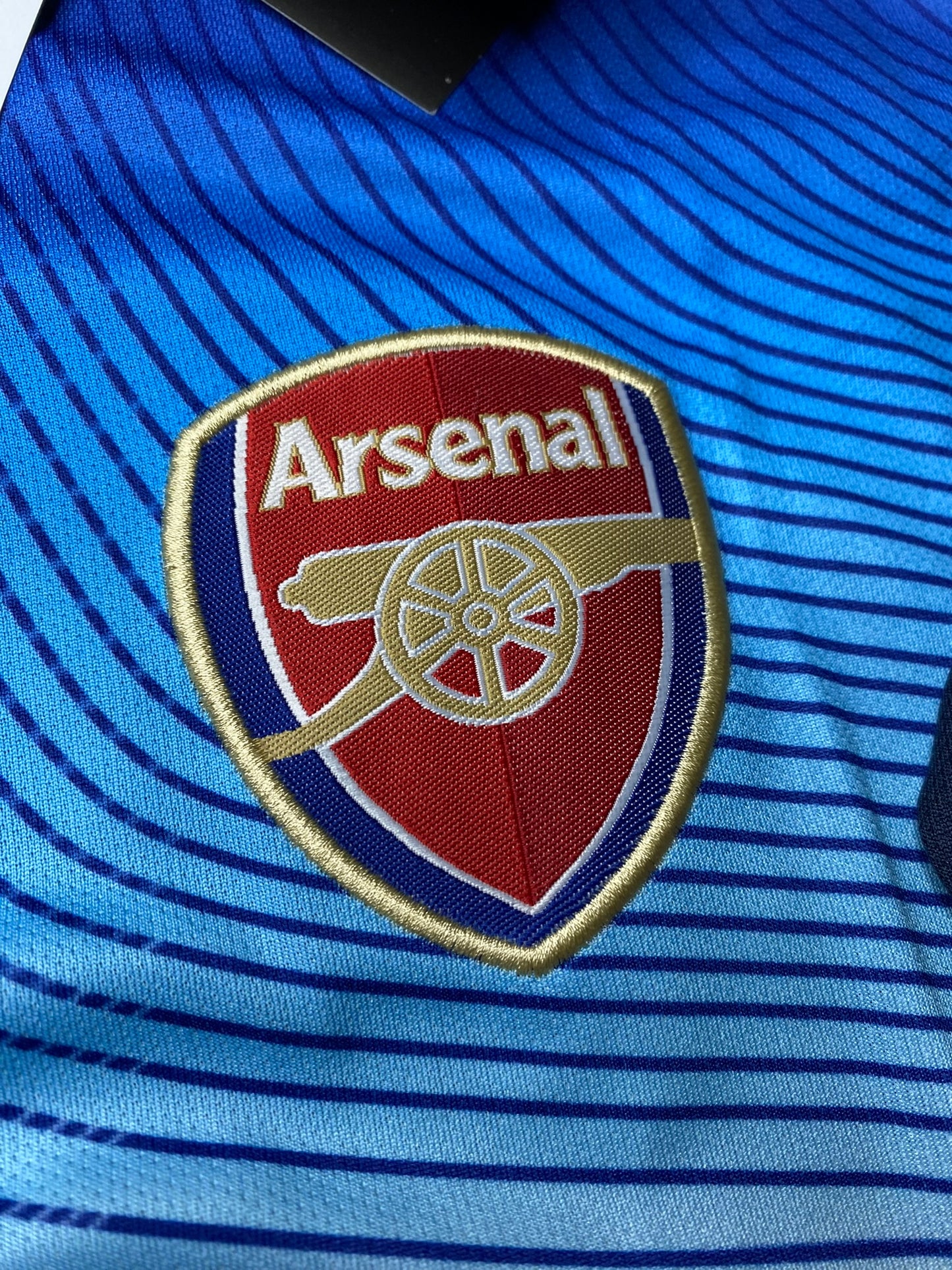 Arsenal's away jersey. Season 02/03. Thierry Henry.