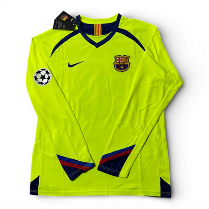 Barcelona's away jersey. Season 05/06. Ronaldinho Gaucho