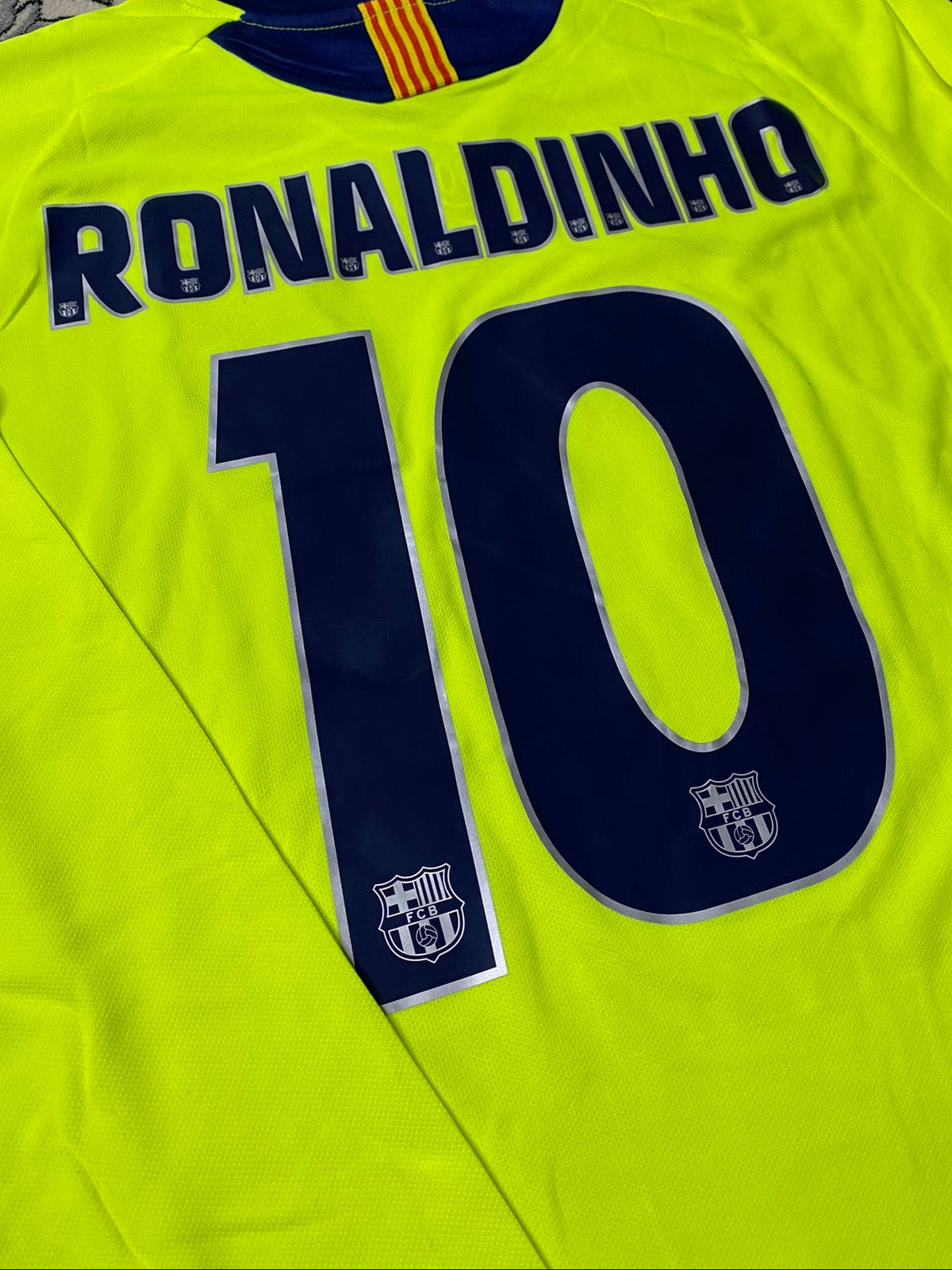 Barcelona's away jersey. Season 05/06. Ronaldinho Gaucho